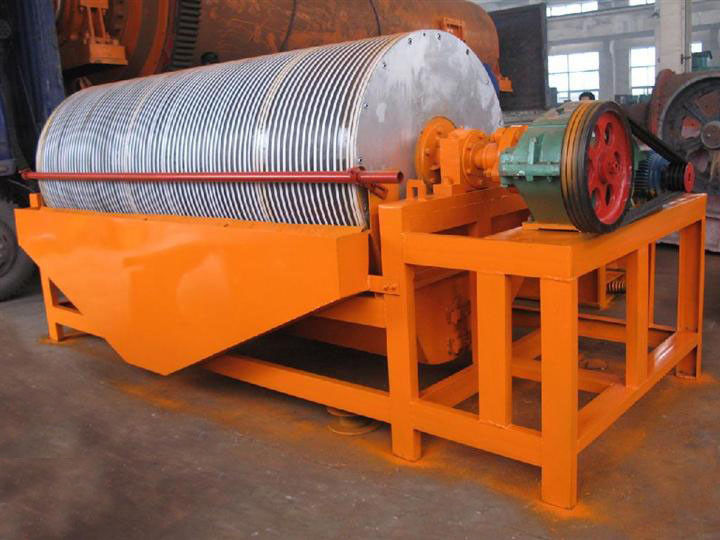 Tiếng ồn thấp Máy tách từ khô Máy nghiền quặng cát Vàng Fluorite